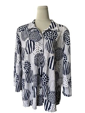 Pure Essence Button Down Abstract Print Shirt